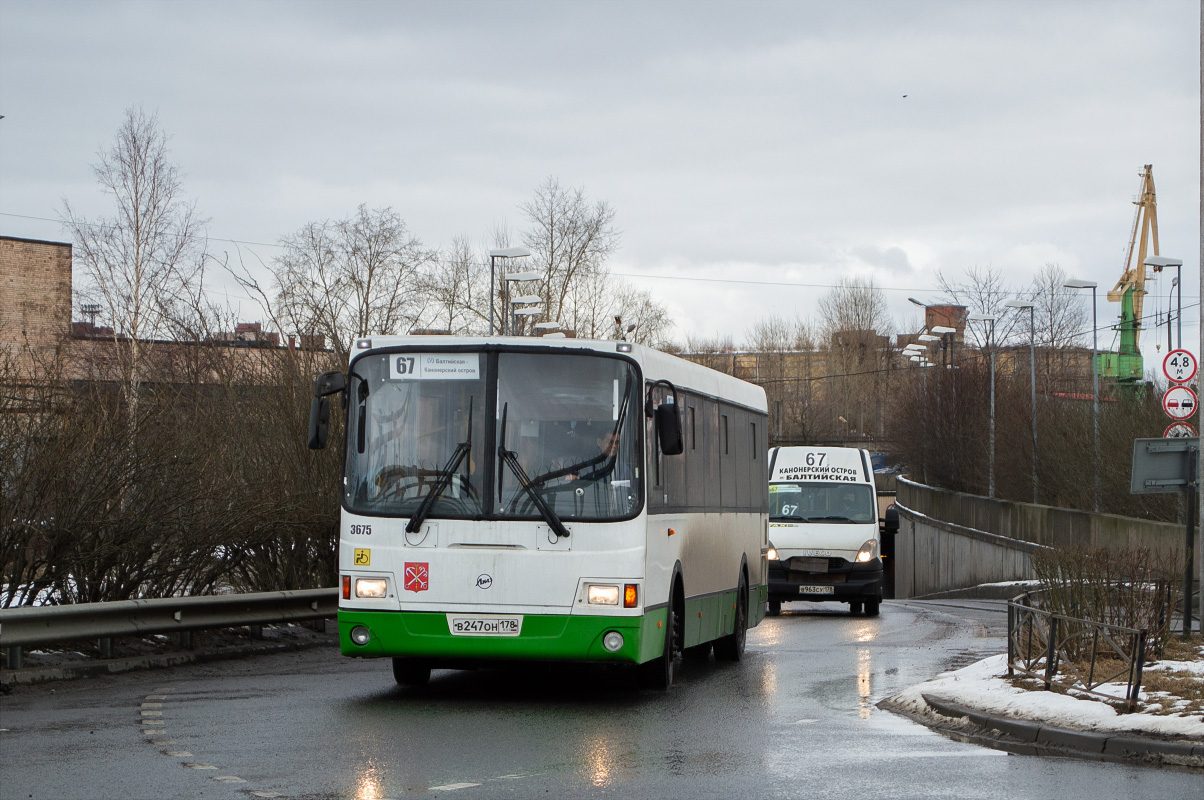 Saint Petersburg, LiAZ-5293.60 # 3675