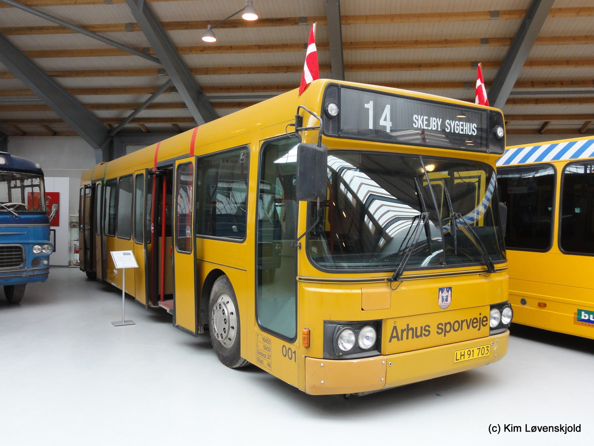 Denmark, DAB 10-1200B Travolator # 001