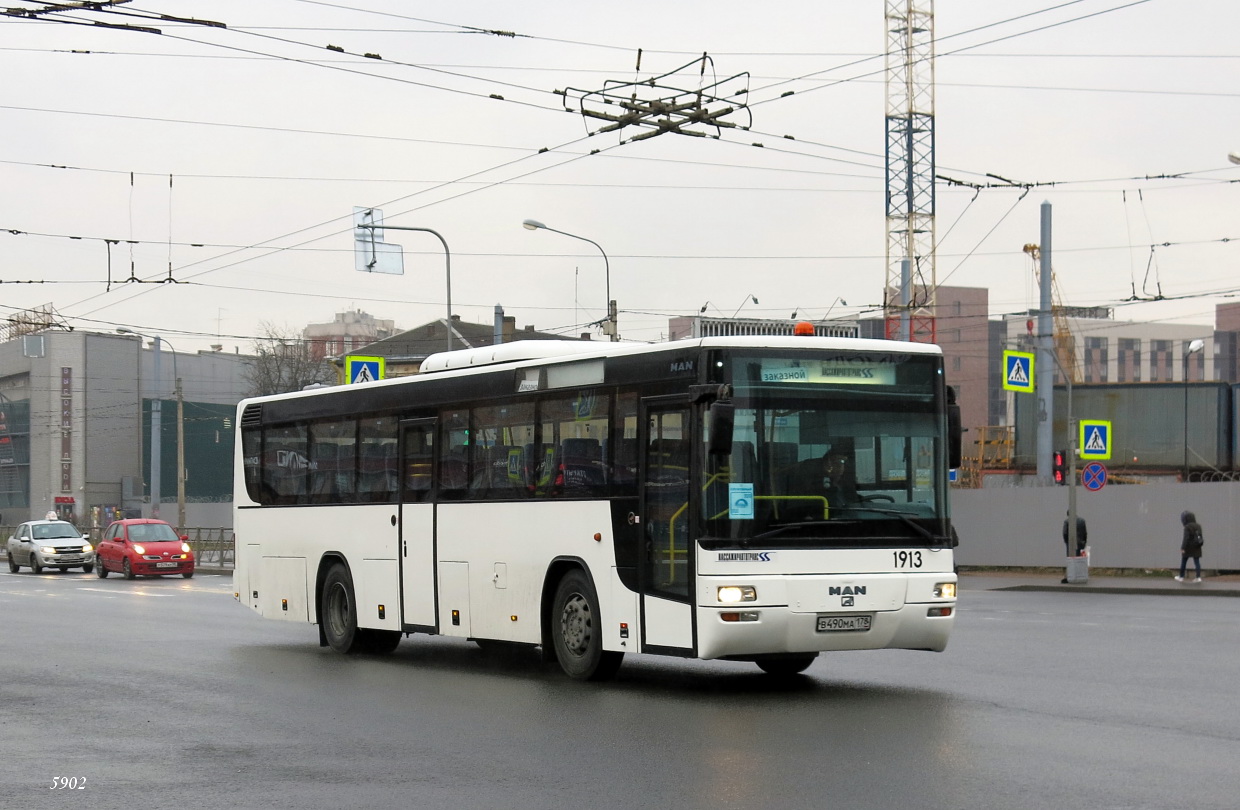 Saint Petersburg, MAN A72 Lion's Classic SÜ283 # 1913