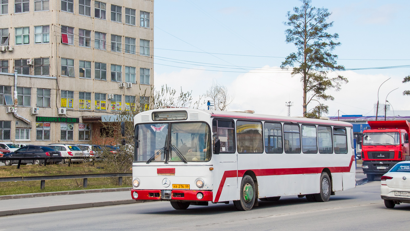 Sverdlovsk region, Mercedes-Benz O307 # КВ 216 66