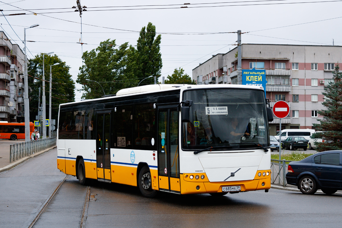Kaliningrad region, Volvo 8700LE # С 685 МА 39