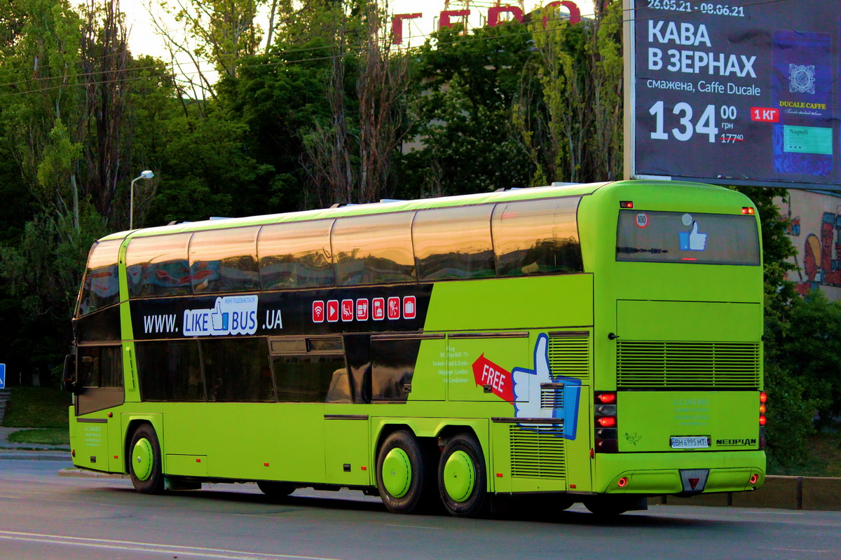 Odessa region, Neoplan N122/3L Skyliner # BH 6995 MT