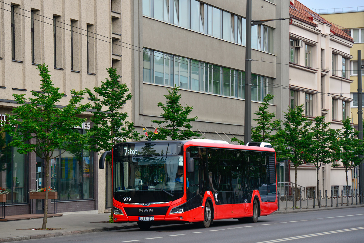 Lithuania, MAN 12C Lion's City 12 NL330 EfficientHybrid # 979