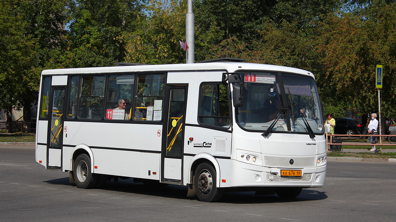 Sverdlovsk region, PAZ-320412-04 "Vector" # КА 676 66