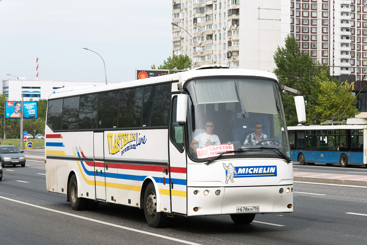 Saratov region, Bova Futura FHD 120 # Р 678 КН 750