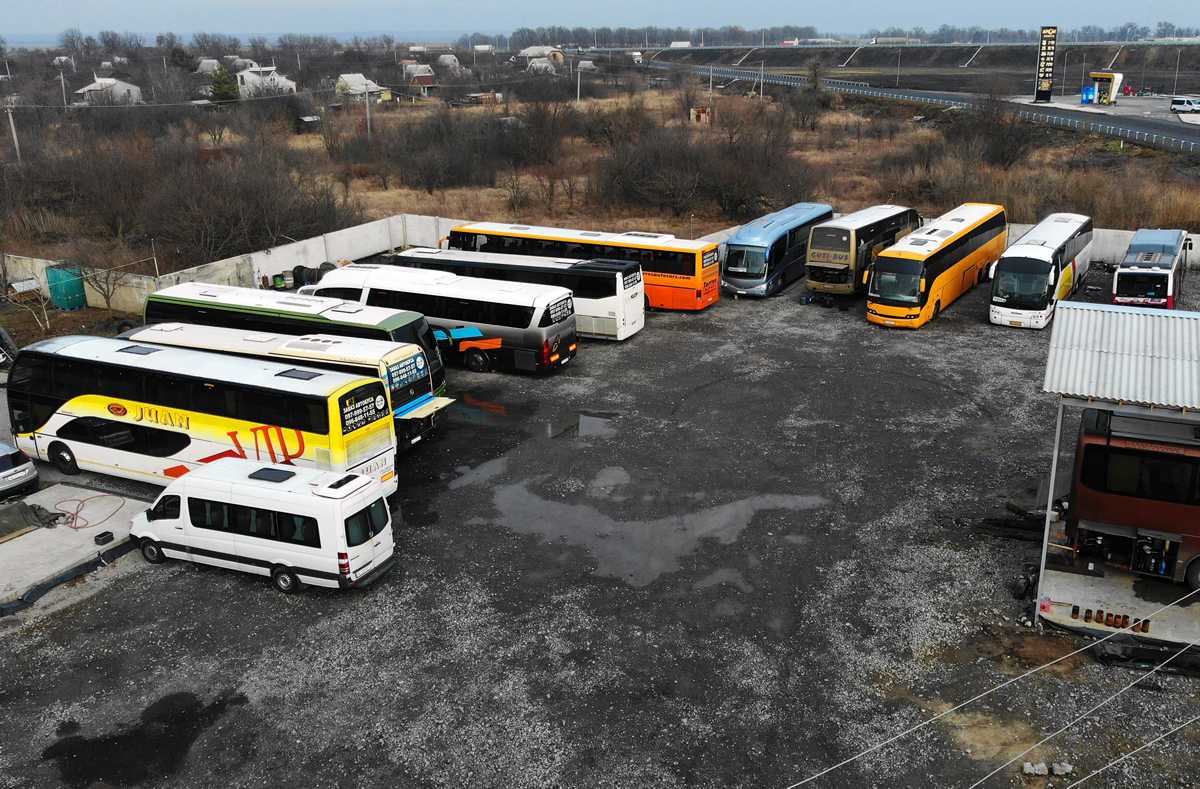 Dnepropetrovsk region, Mercedes-Benz Sprinter # AE 2323 EI; Dnepropetrovsk region, Ayats Bravo 1 # AE 2323 KI; Dnepropetrovsk region, Beulas Eurostar´E # AE 2323 IX; Dnepropetrovsk region, Beulas Aura I ~13 # AE 2323 KA; Dnepropetrovsk region, Irizar PB 12-3,5 # AE 2323 HA; Dnepropetrovsk region, VDL Bova Futura FHD-127.365 # AE 2323 CX; Dnepropetrovsk region, Setra S319GT-HD # AE 2323 KO; Dnepropetrovsk region, Irizar PB 12-3,5 # AE 3233 HX; Dnepropetrovsk region, Ayats Atlas # AE 2323 KB; Dnepropetrovsk region, Beulas Aura I ~15 # AE 2323 HX; Dnepropetrovsk region, Ayats Atlas # AE 1818 AE; Dnepropetrovsk region, MAN A21 Lion's City NL273 LPG # AE 2952 OX; Dnepropetrovsk region — Miscellaneous photos