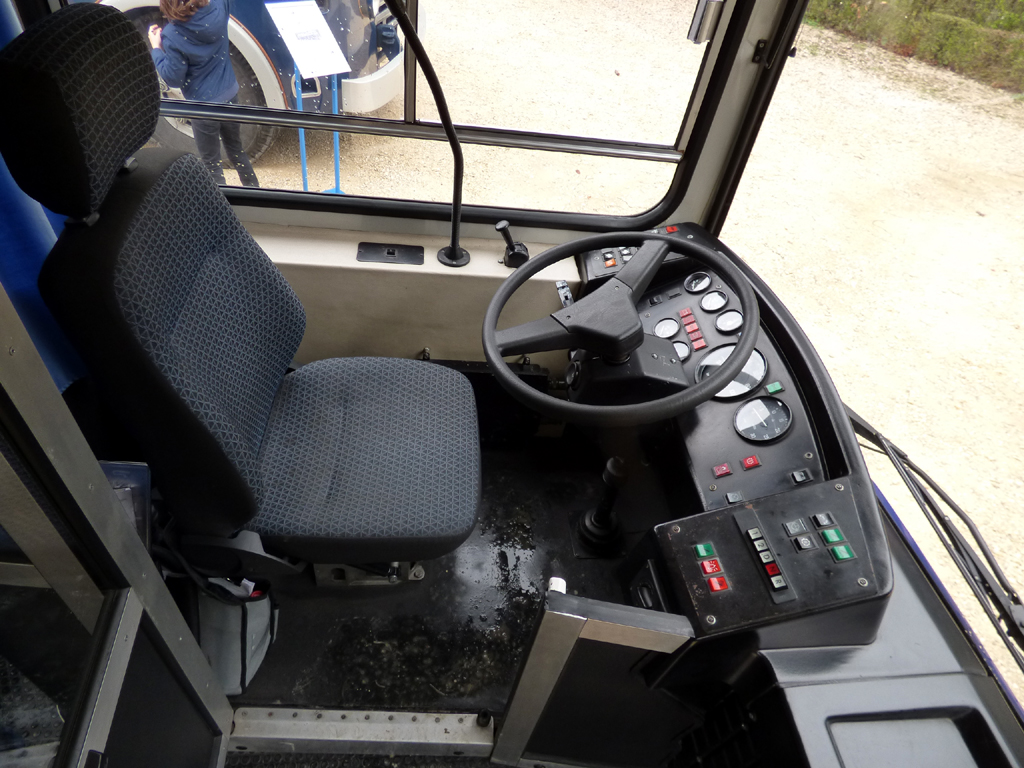 Hungary, Ikarus 415.04 # 71-56