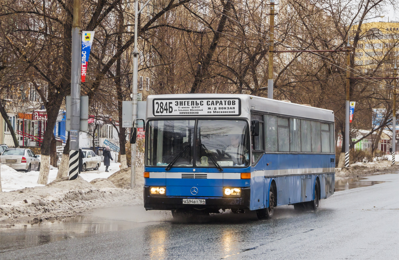 Saratov region, Mercedes-Benz O405 # А 594 ВТ 164