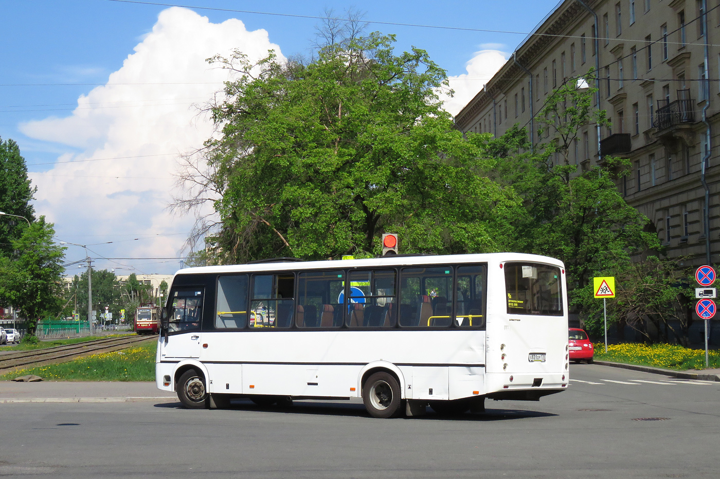 Saint Petersburg, PAZ-320412-05 "Vector" # Х 831 ОР 178