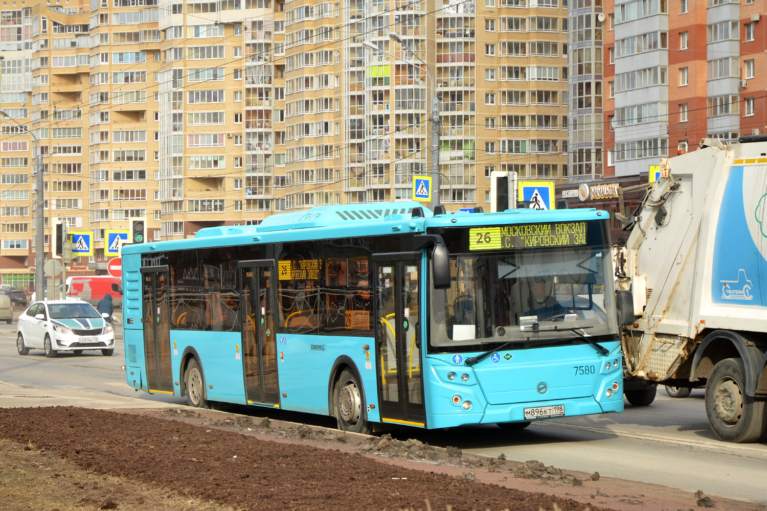 Saint Petersburg, LiAZ-5292.67 (LNG) # 7580