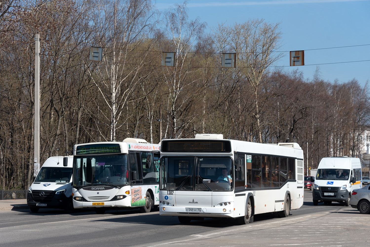 Vologda region, MAZ-103.469 # 1302
