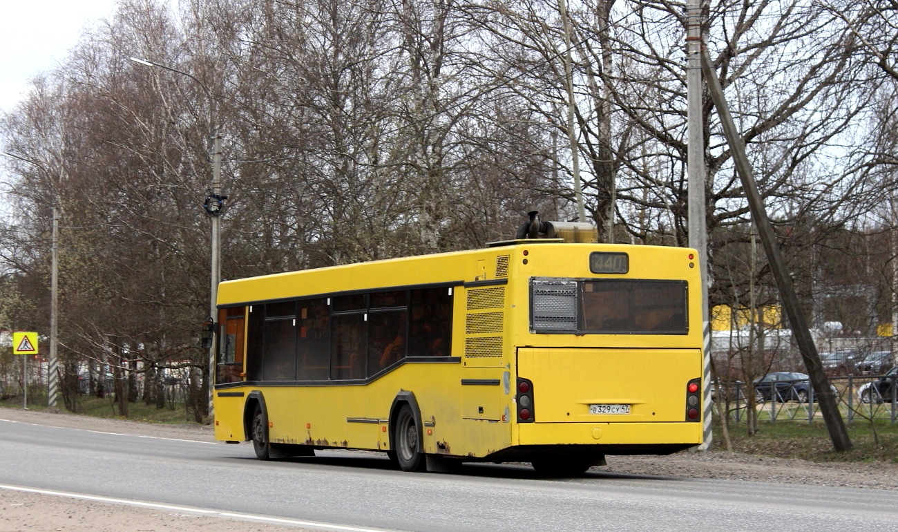 Leningrad region, MAZ-103.576 # В 329 СУ 47