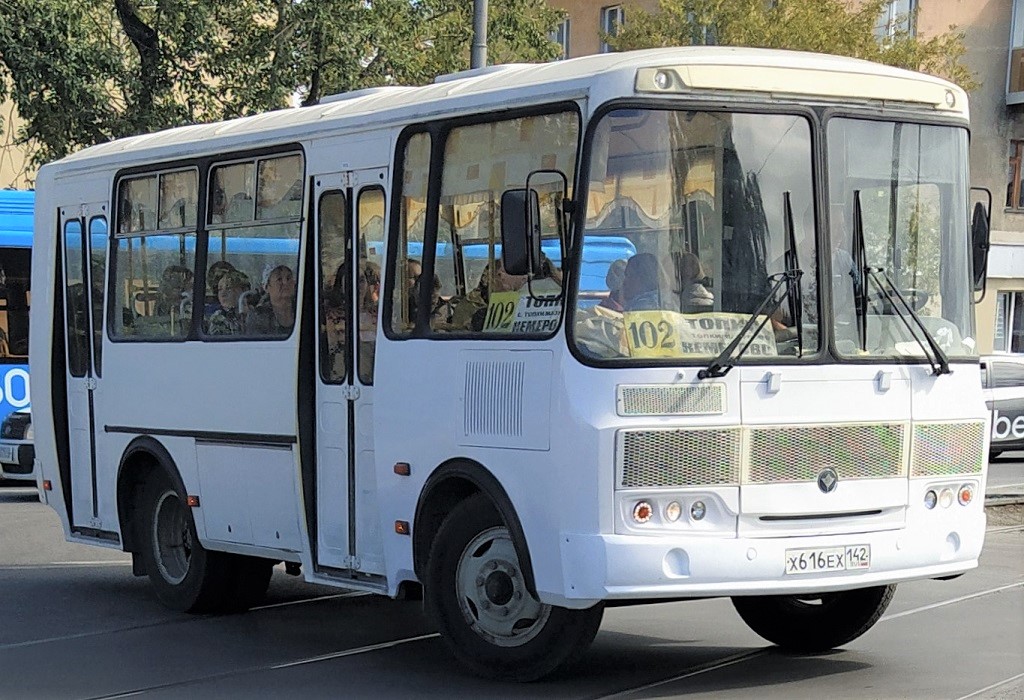 Kemerovo region - Kuzbass, PAZ-32054 # Х 616 ЕХ 142