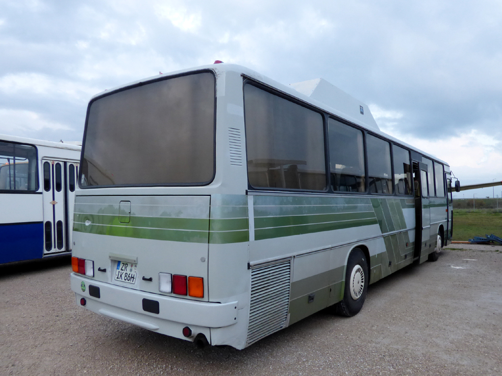 Thuringia, Ikarus 250 # ZR-IK 86H; Hungary — IV. Ikarus Találkozó, Aeropark (2022)