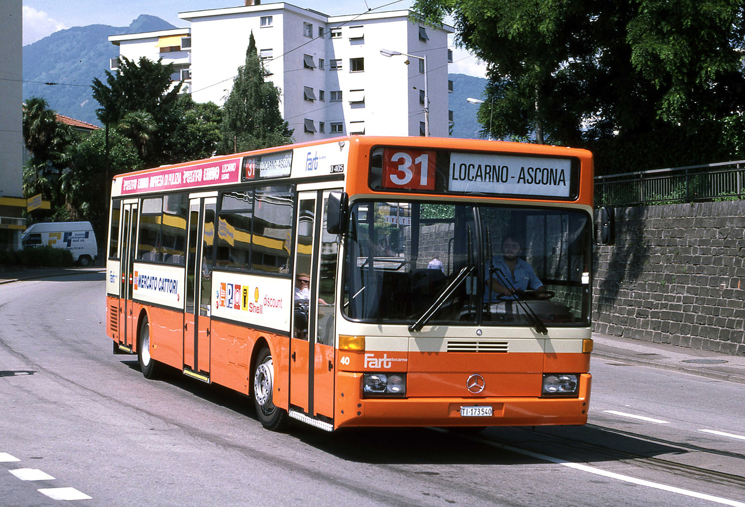 Switzerland, Mercedes-Benz O405 # 40