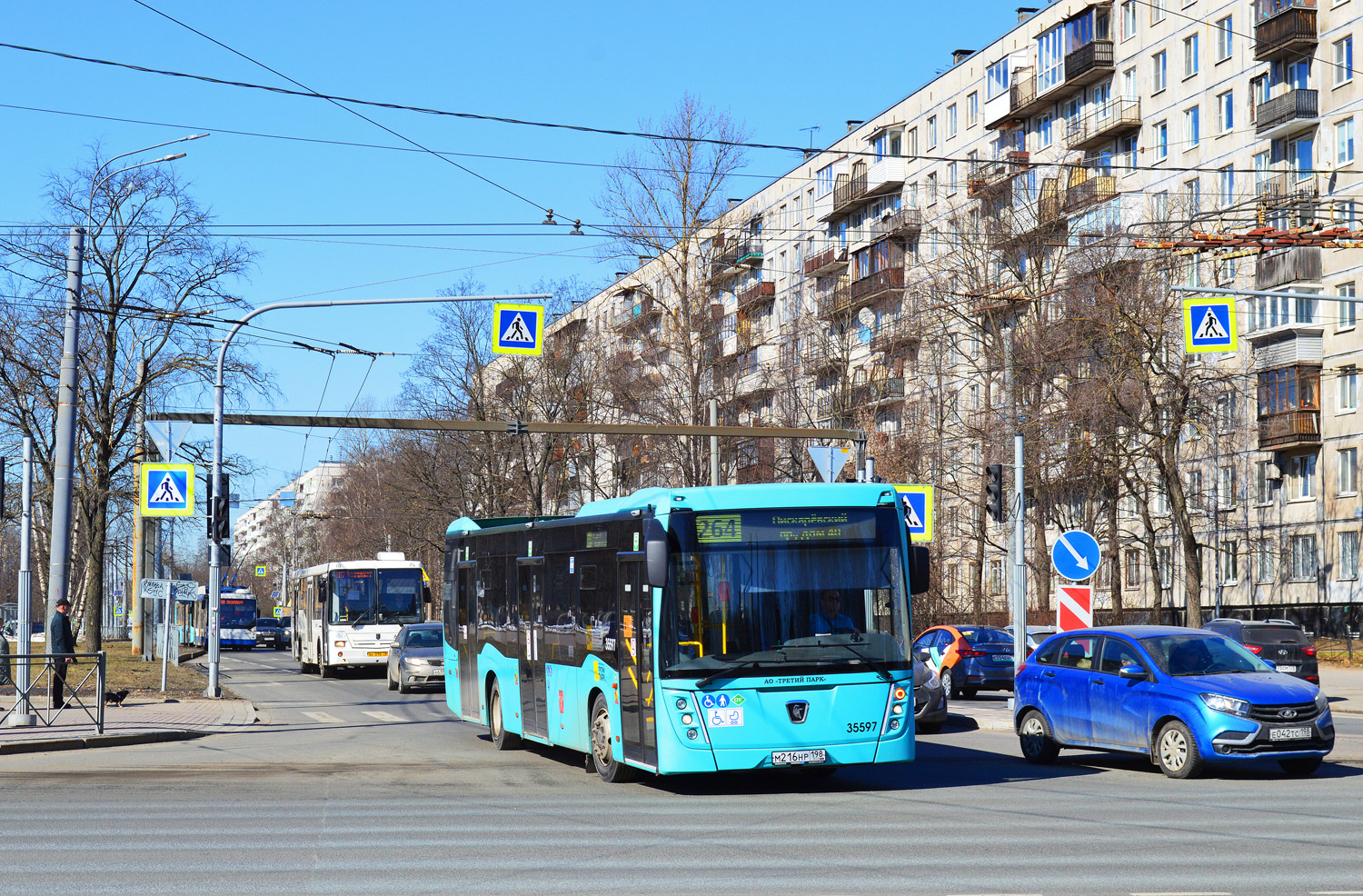 Saint Petersburg, NefAZ-5299-40-57 (LNG) # 35597