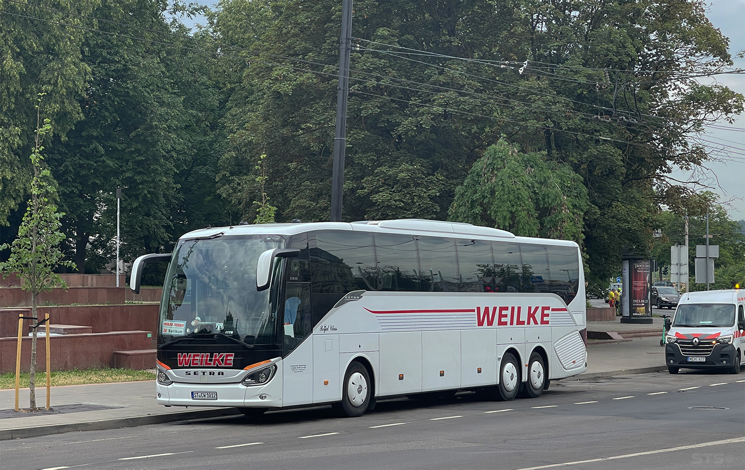 North Rhine-Westphalia, Setra S516HD # 12