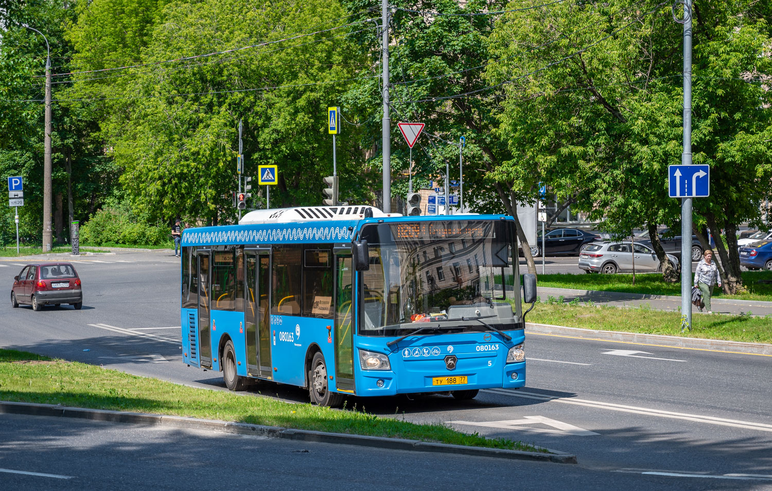Moscow, LiAZ-4292.60 (1-2-1) # 080163
