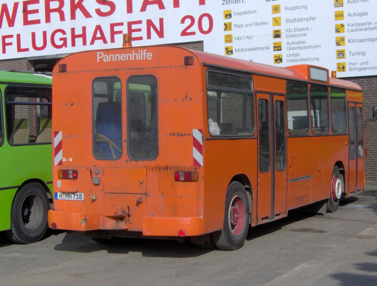 Lower Saxony, Göppel (MAN 194 SG220) # W36