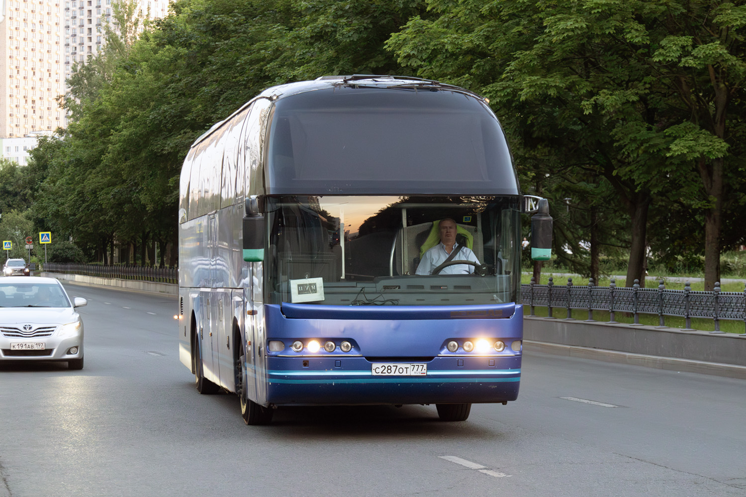 Moscow, Neoplan N516SHD Starliner # С 287 ОТ 777