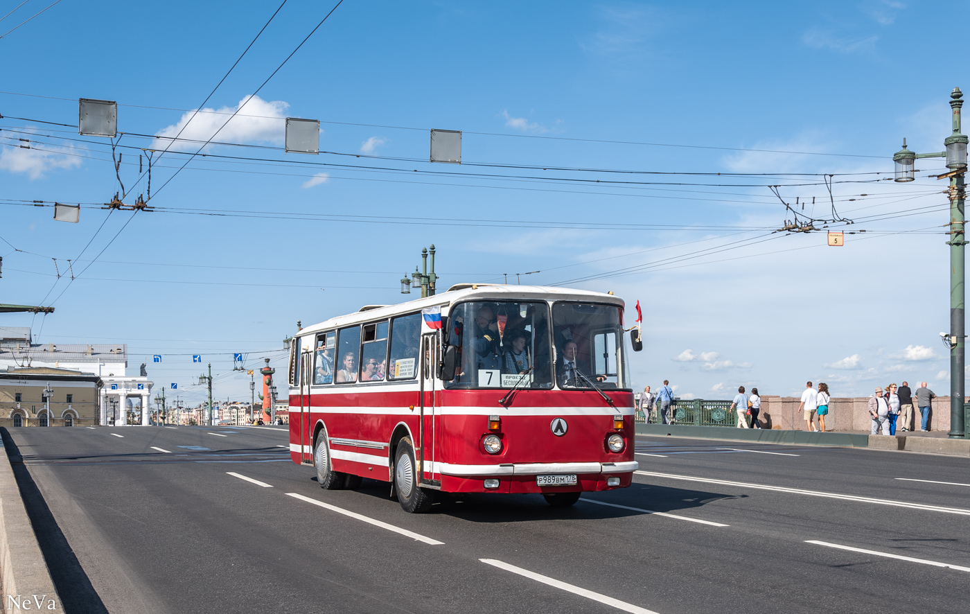 Saint Petersburg, LAZ-695N # Р 989 ВМ 178