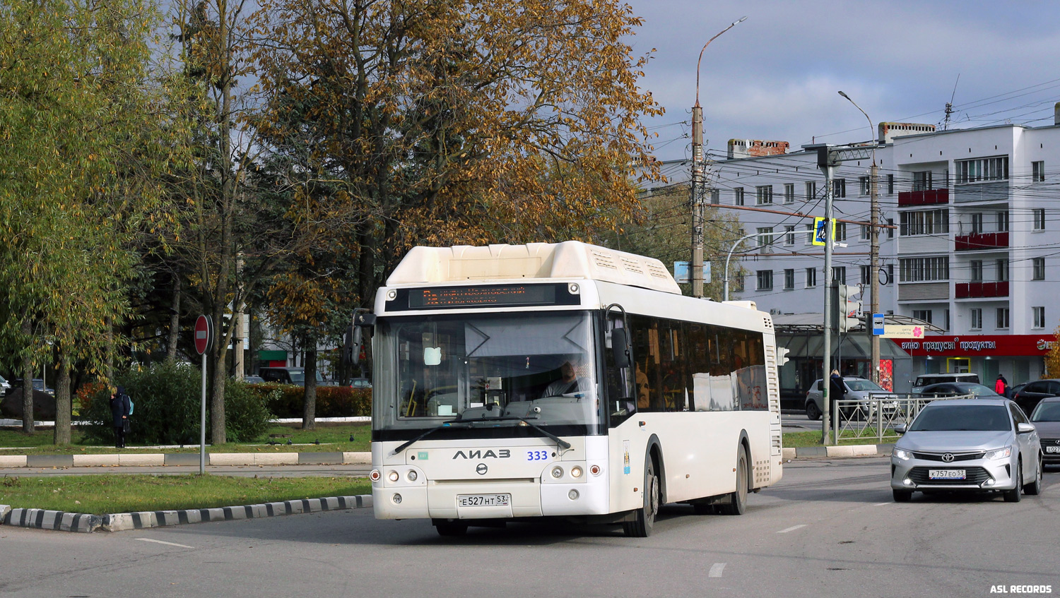 Novgorod region, LiAZ-5292.67 (CNG) # 333