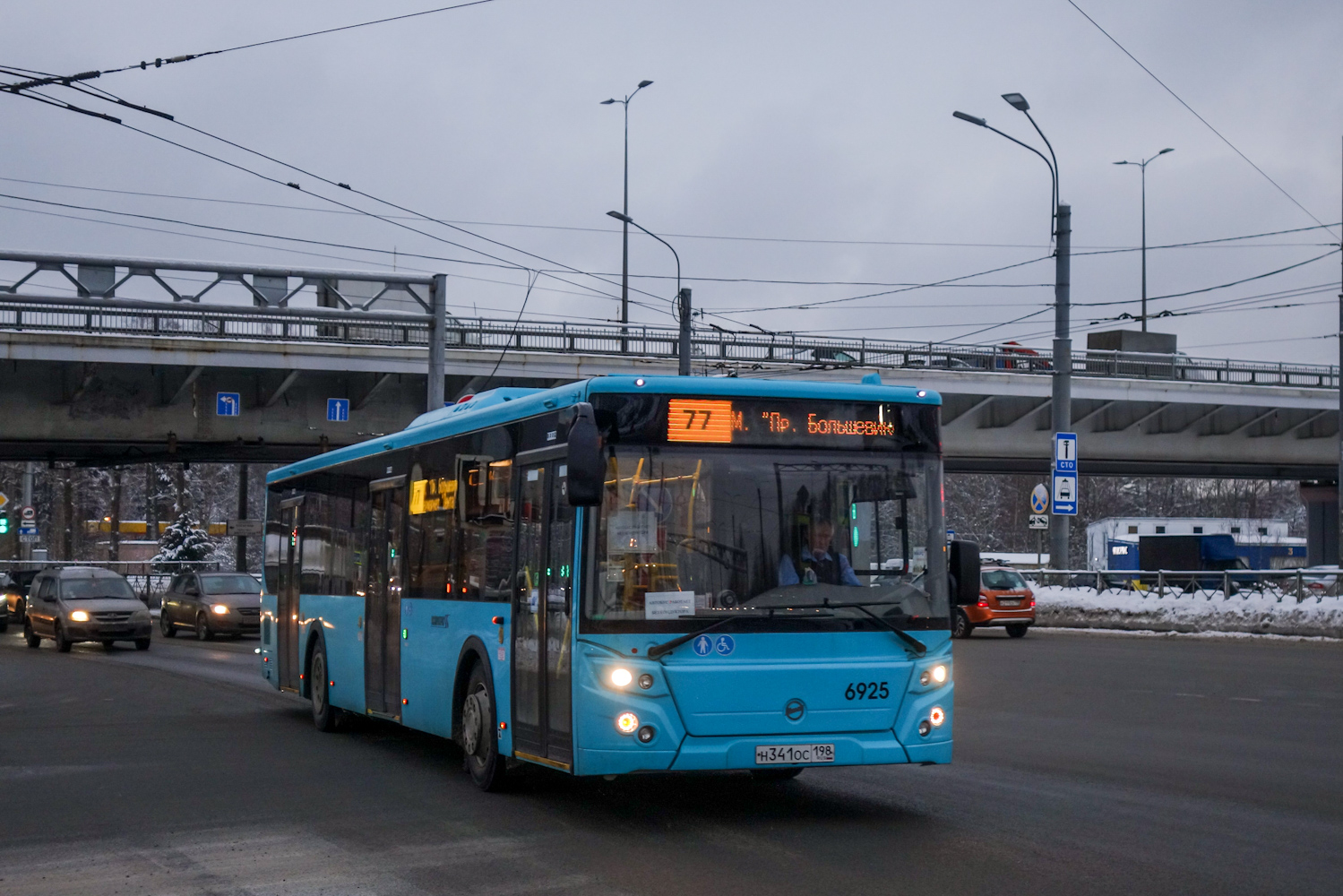 Saint Petersburg, LiAZ-5292.65 # 6925