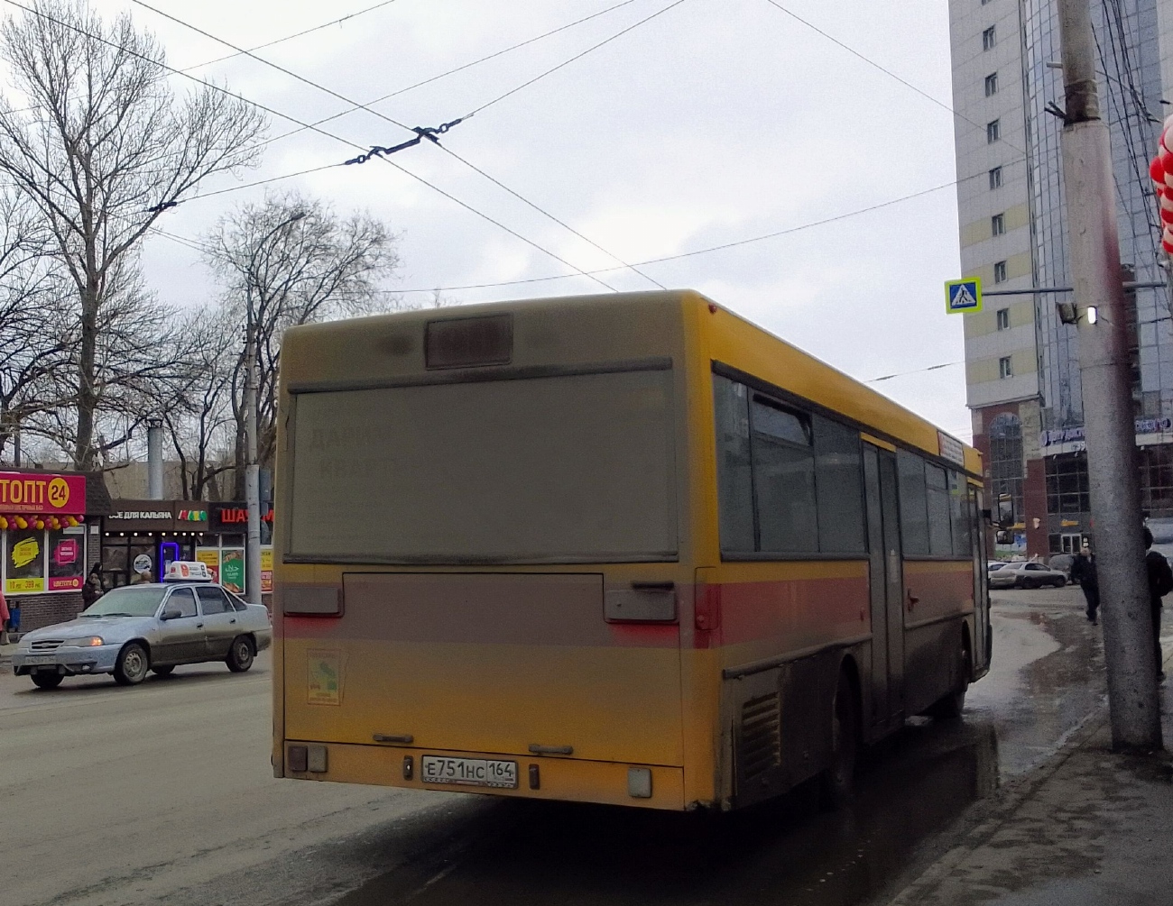 Saratov region, Mercedes-Benz O405 # Е 751 НС 164