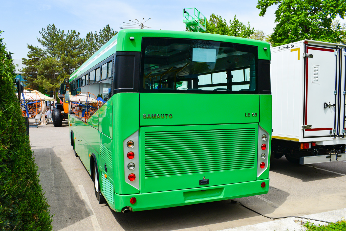Uzbekistan, SAZ LE60 # LE60-1572; Uzbekistan — New buses