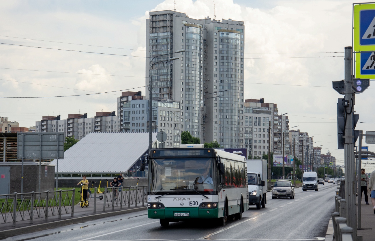 Saint Petersburg, LiAZ-5292.60 # 1500