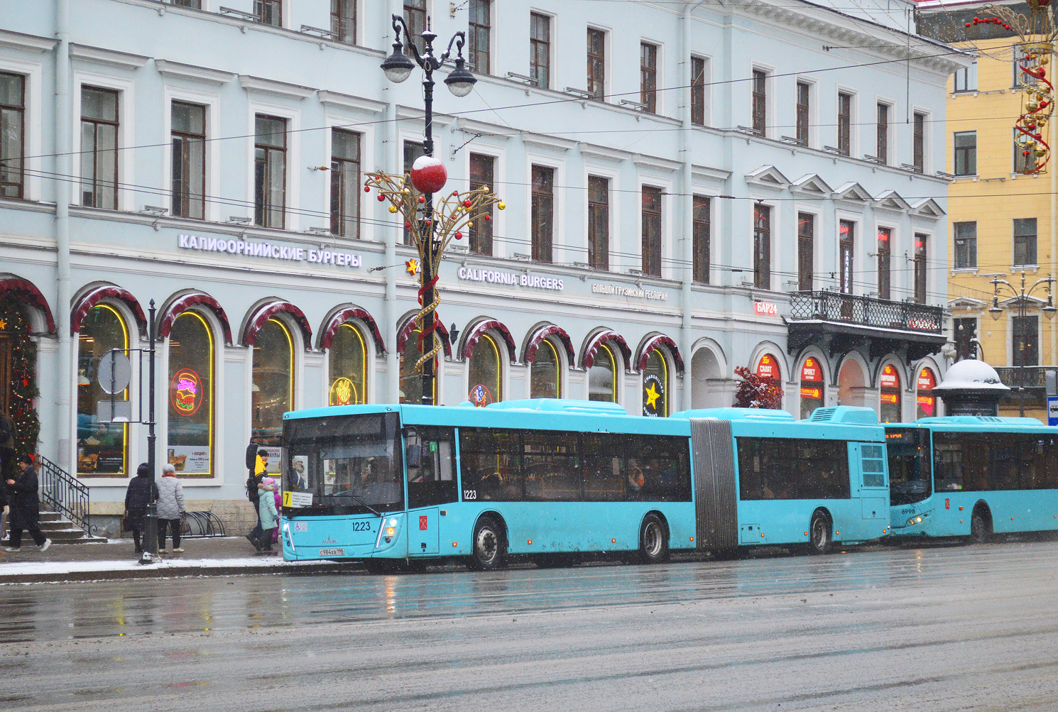 Saint Petersburg, MAZ-216.047 # 1223