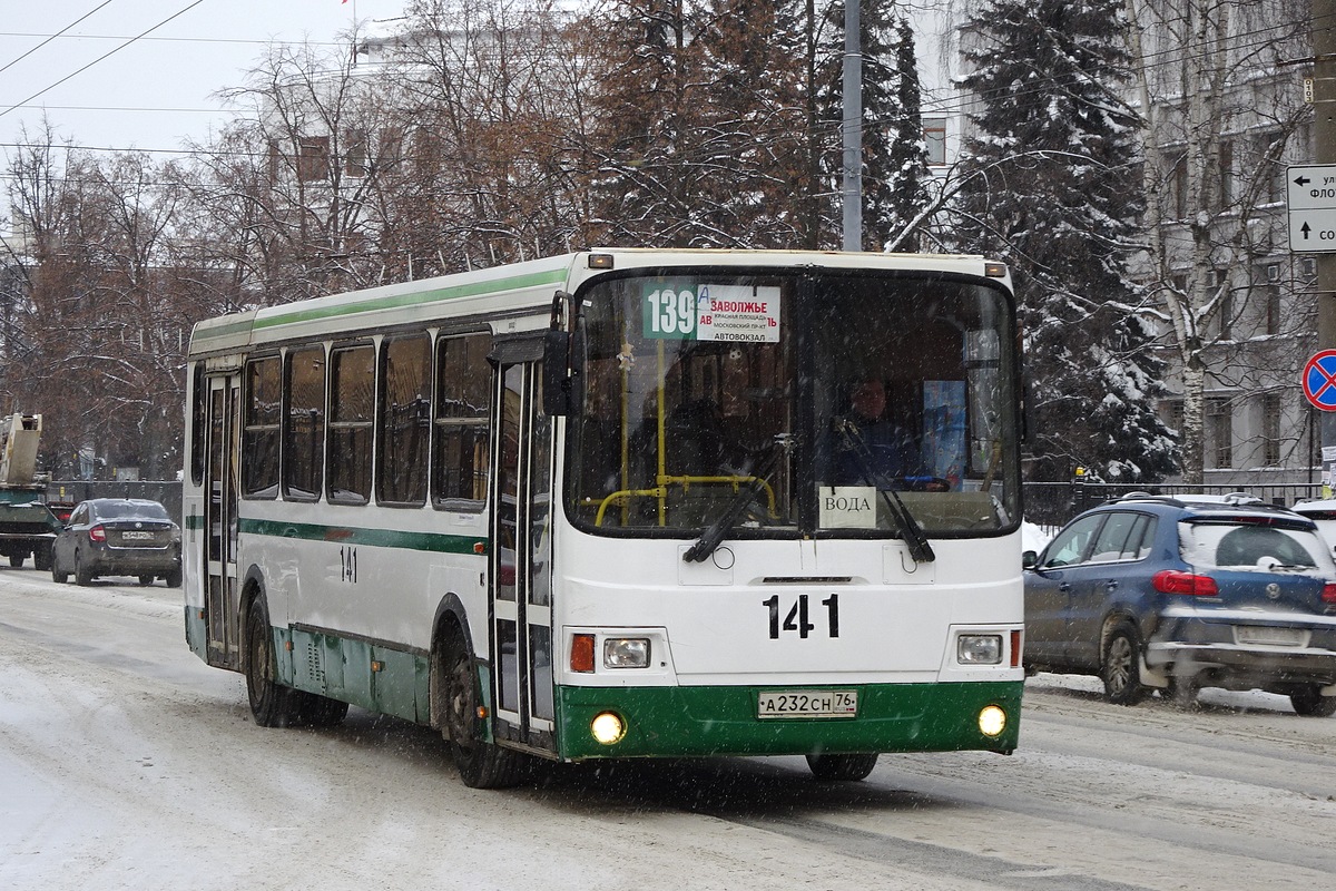 Ярославская область, ЛиАЗ-5256.36-01 № 141