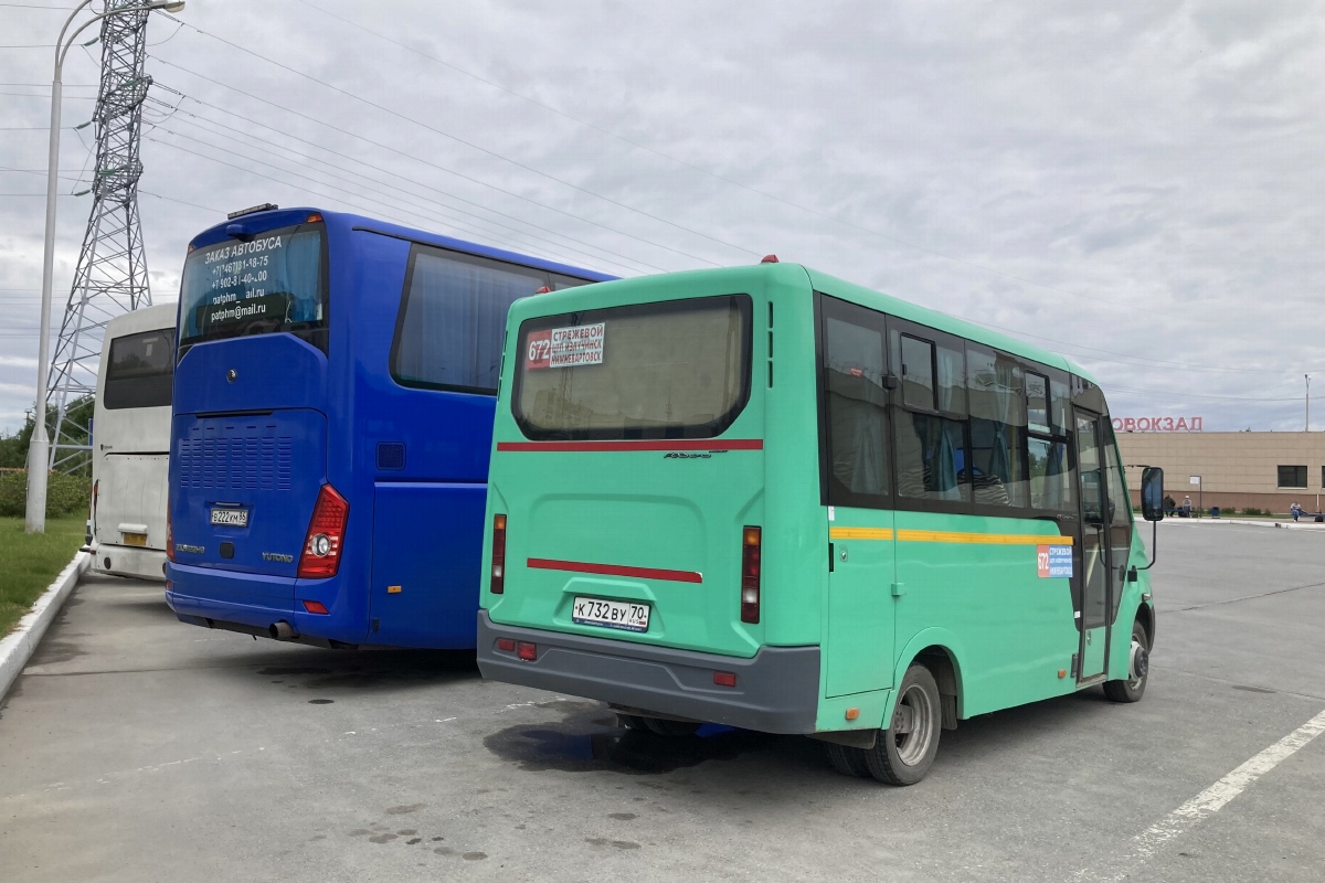 Tomsko sritis, GAZ-A63R42 Next Nr. К 732 ВУ 70; Khanty-Mansi AO — Bus stations and final stops