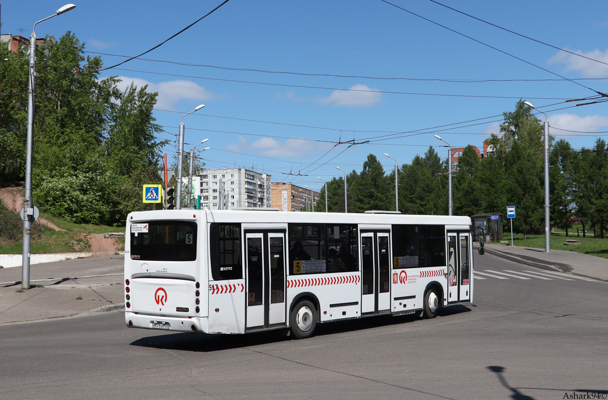 Region Krasnojarsk, NefAZ-5299-10-42 Nr. В 479 ОН 124