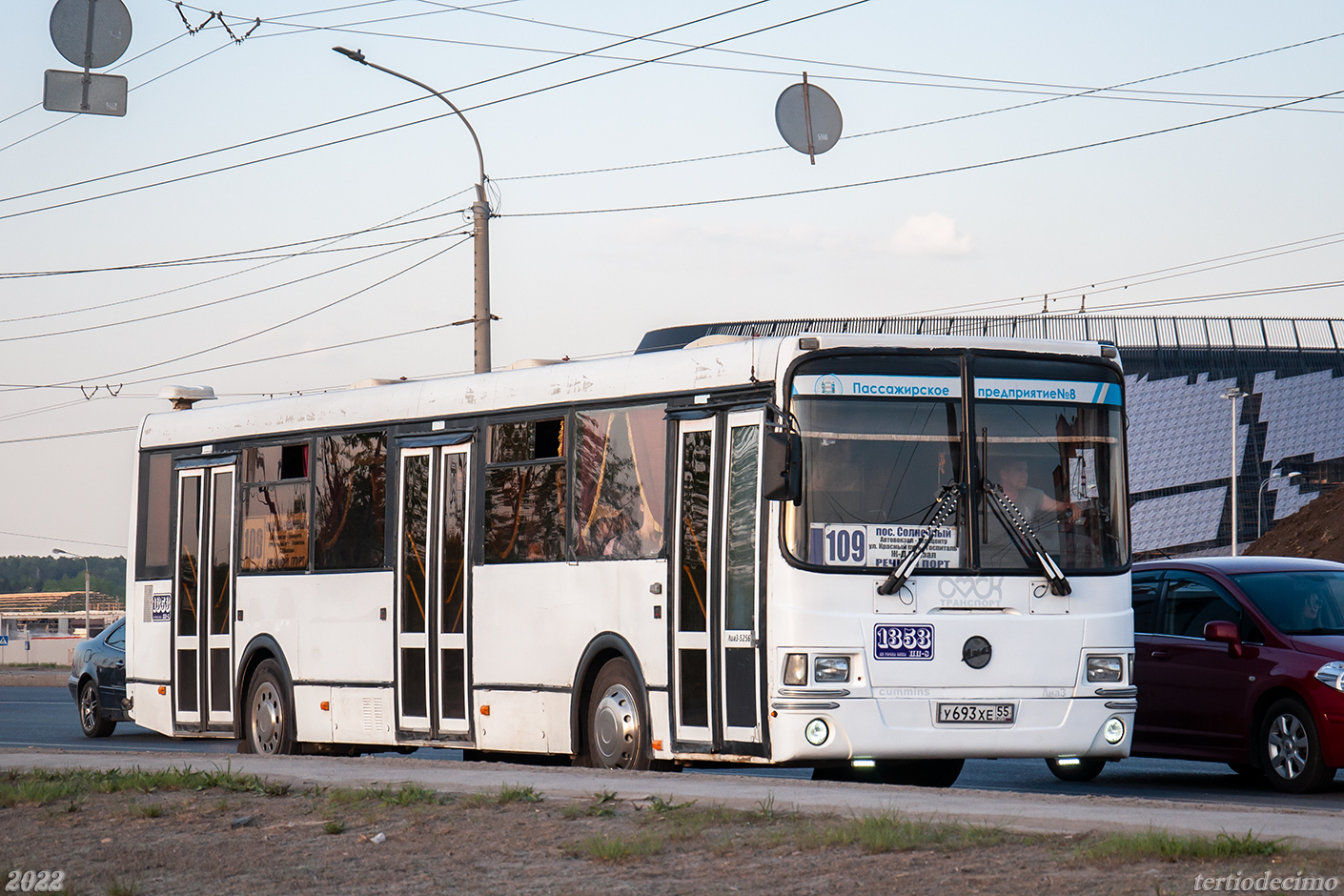 Омская область, ЛиАЗ-5256.53 № 1353