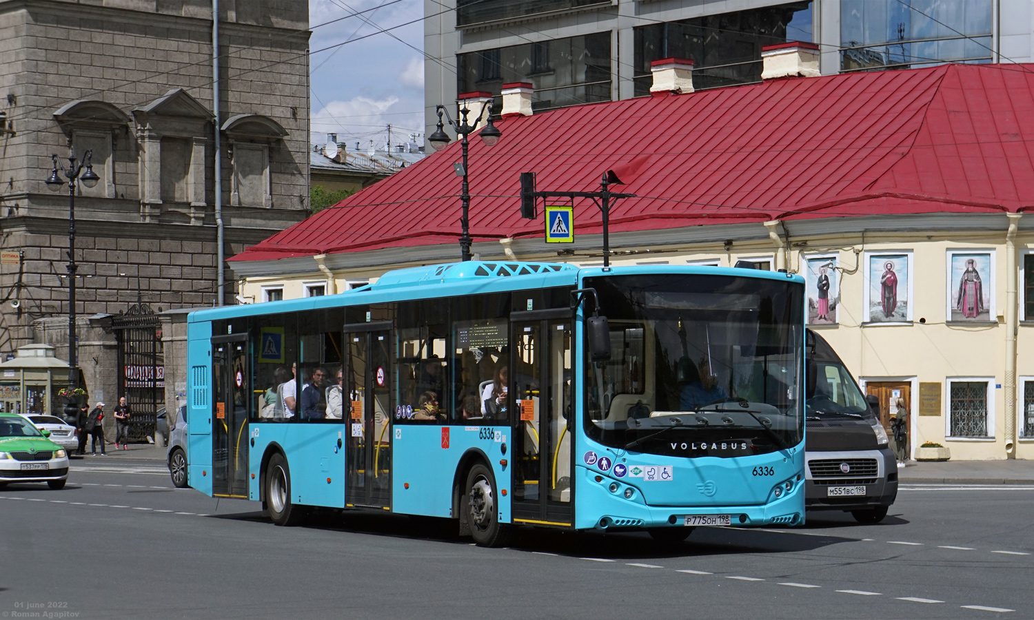 Saint Petersburg, Volgabus-5270.G2 (LNG) # 6336
