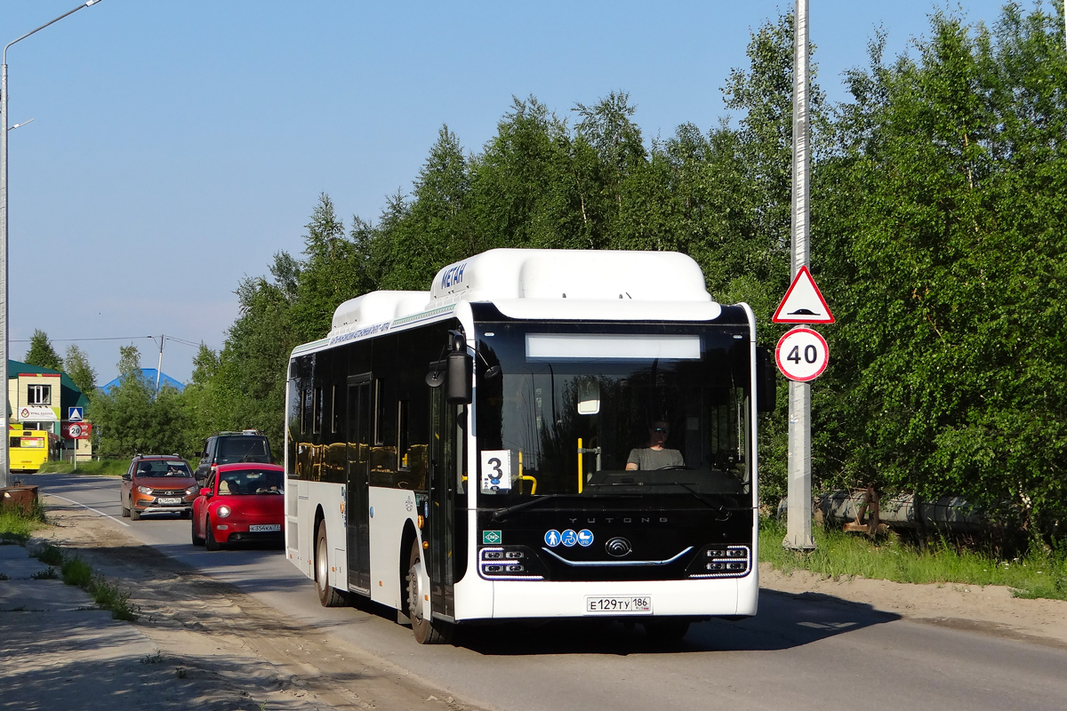 Ханты-Мансийский АО, Yutong ZK6116HG № Е 129 ТУ 186