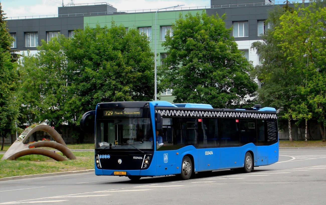 Moskau, NefAZ-5299-40-52 Nr. 010404