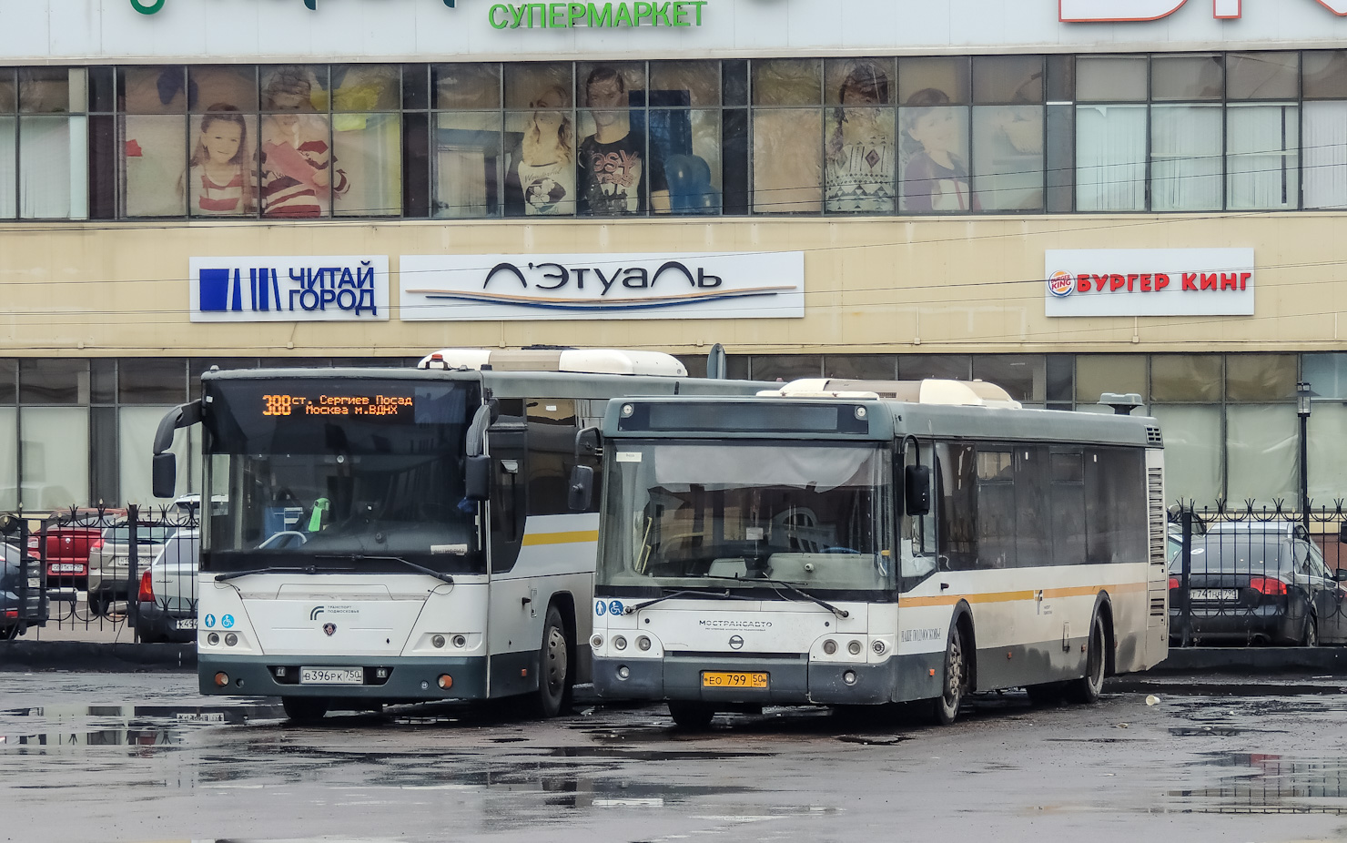 Московская область, ЛиАЗ-5250 № 107396; Московская область, ЛиАЗ-5292.60 № 107799