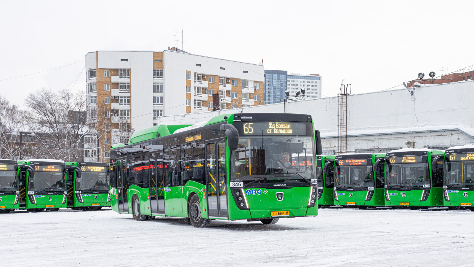 Свердловская область, НефАЗ-5299-40-57 (CNG) № 346