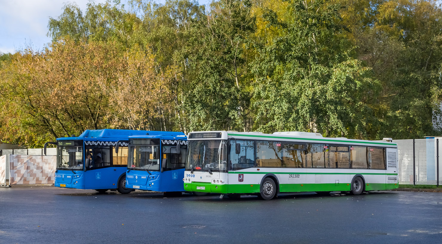 Moskwa, LiAZ-5292.22 (2-2-2) Nr 192381