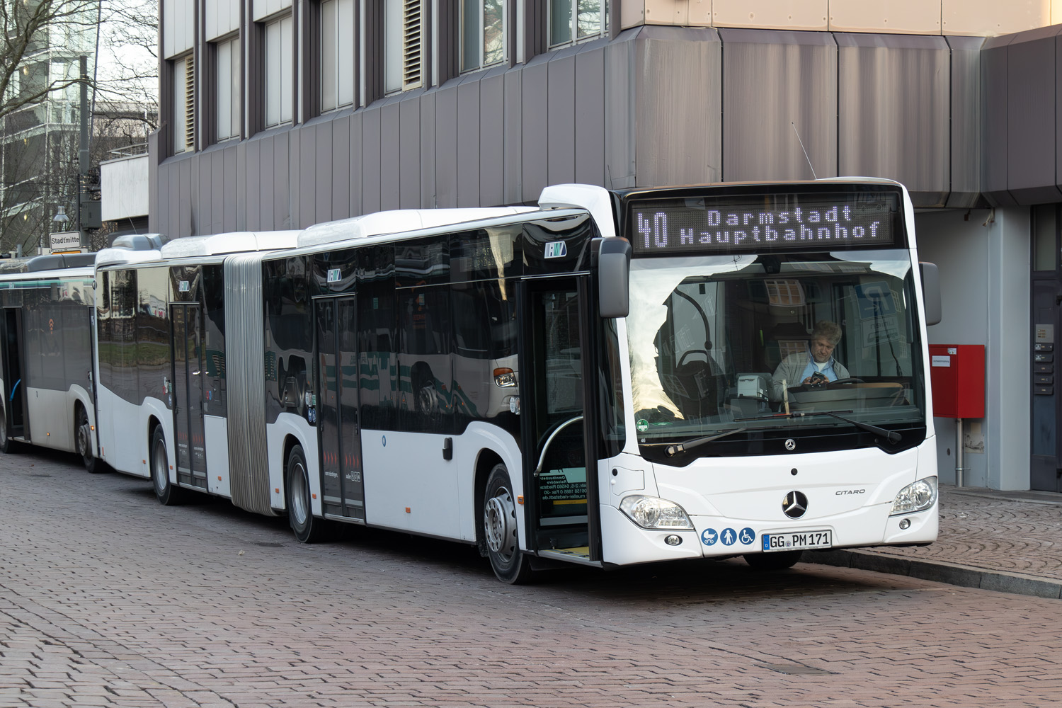 Гессен, Mercedes-Benz Citaro C2 G № GG-PM 171