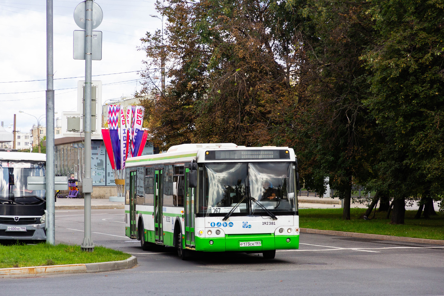 Moskwa, LiAZ-5292.22 (2-2-2) Nr 192381