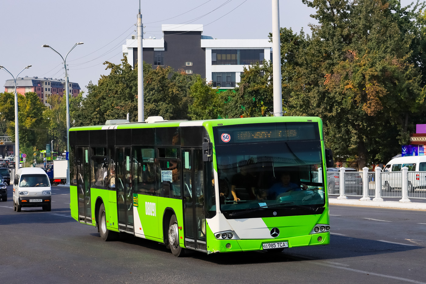 Uzbekistanas, Mercedes-Benz Conecto II Nr. 08091