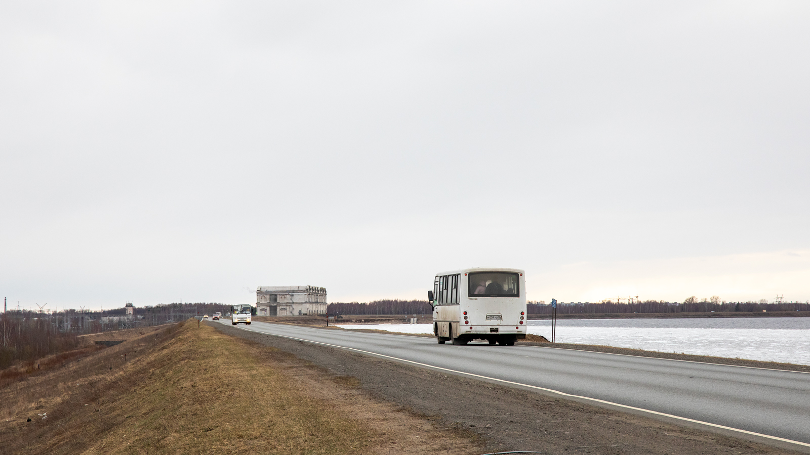 Ярославская область, ПАЗ-320402-05 "Вектор" № Н 432 УО 76; Ярославская область, ВМК АИ3044 (ПАЗ-320402) № Н 054 УО 76