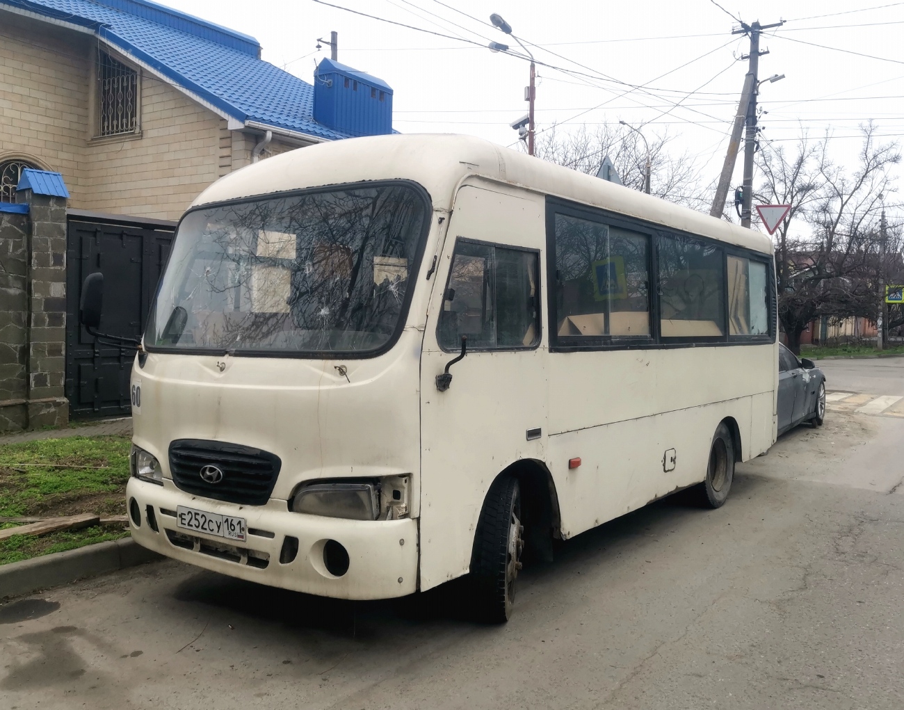 Rostower Gebiet, Hyundai County SWB C06 (RZGA) Nr. Е 252 СУ 161